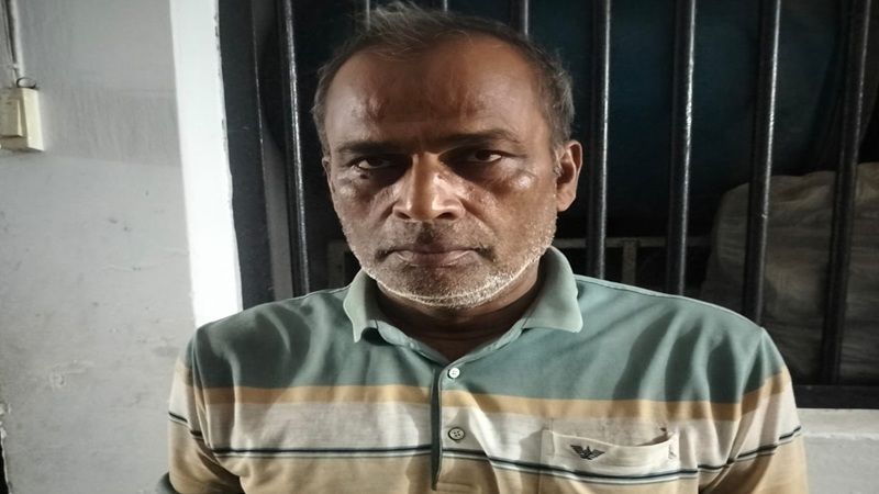 গোমস্তাপুরে ইউনয়ন আ’লীগ সেক্রেটারী গ্রেপ্তার 